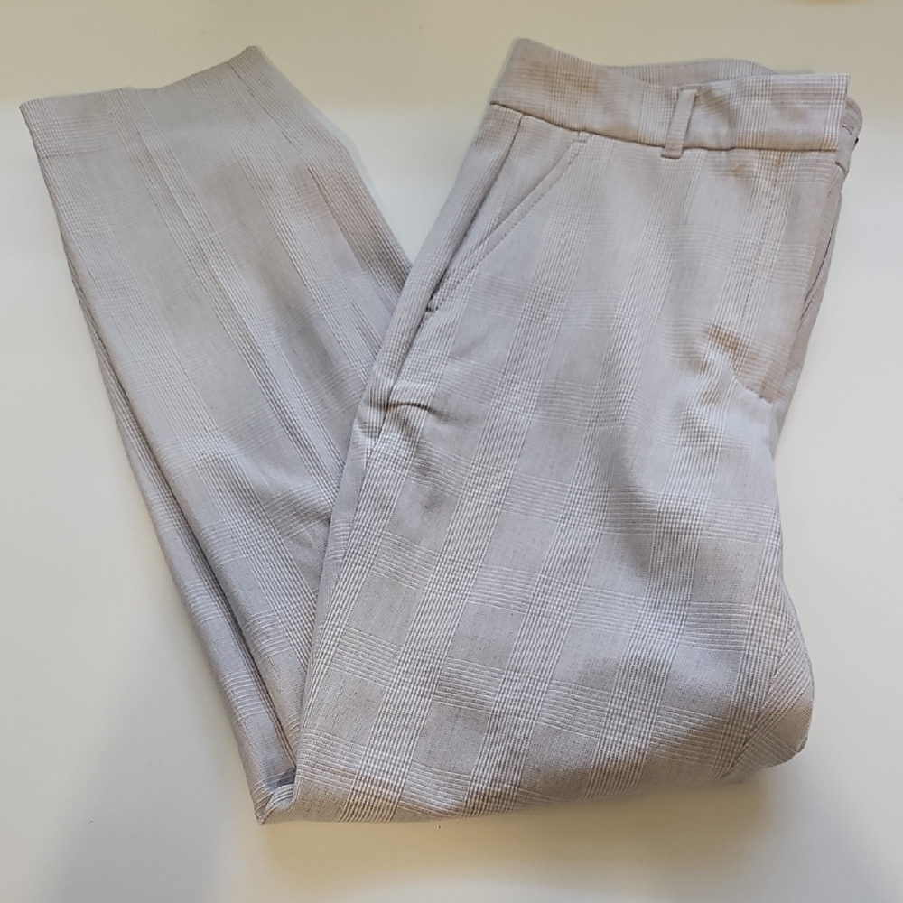 SOLD - WHBM Women's Light Gray and Pale Pink Plaid Dress Pants